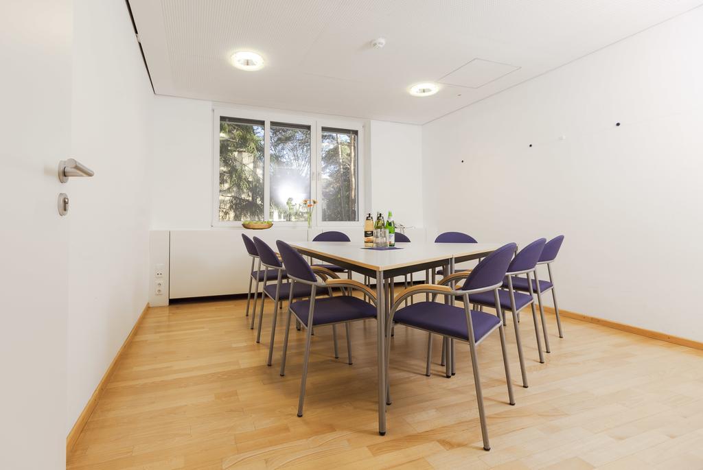 Hotel Akademie Pankow 3*